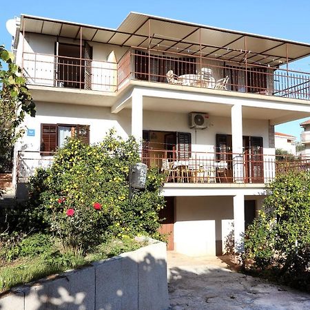 Apartman Gilan Seget Vranjica Exteriér fotografie