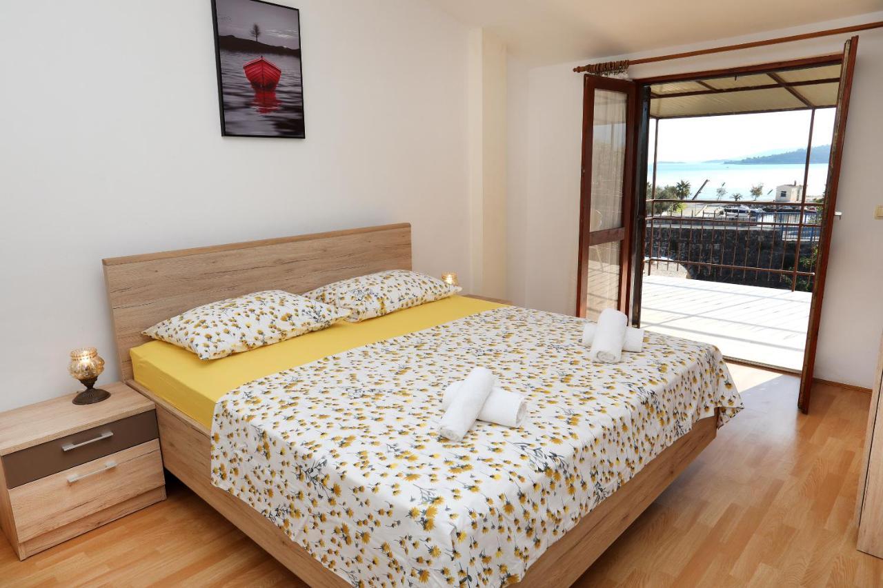 Apartman Gilan Seget Vranjica Exteriér fotografie