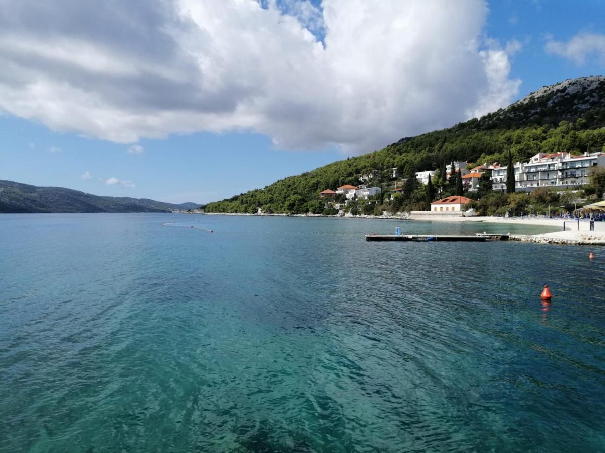 Apartman Gilan Seget Vranjica Exteriér fotografie